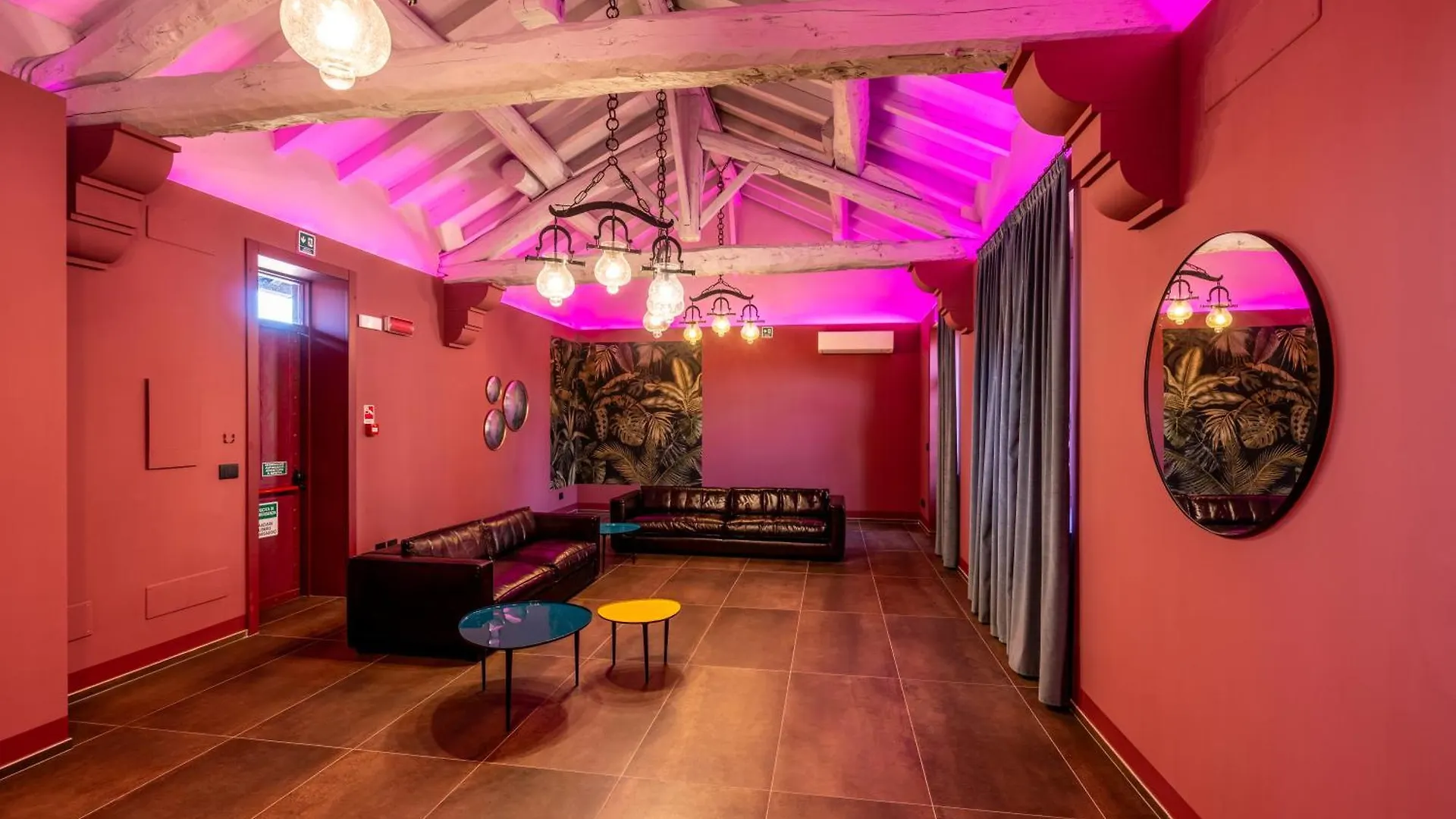 Motel Hotel Charlie Settala Italy